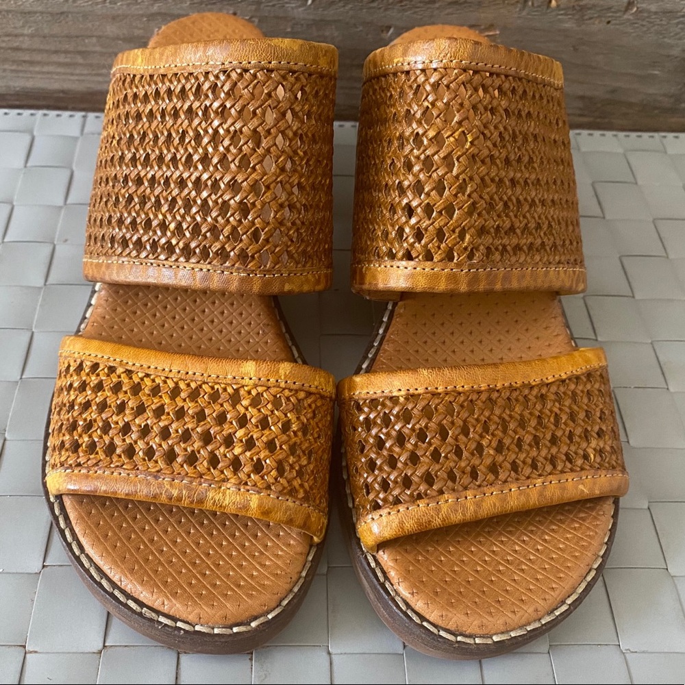 All leather Slip-on Heeled Sandal